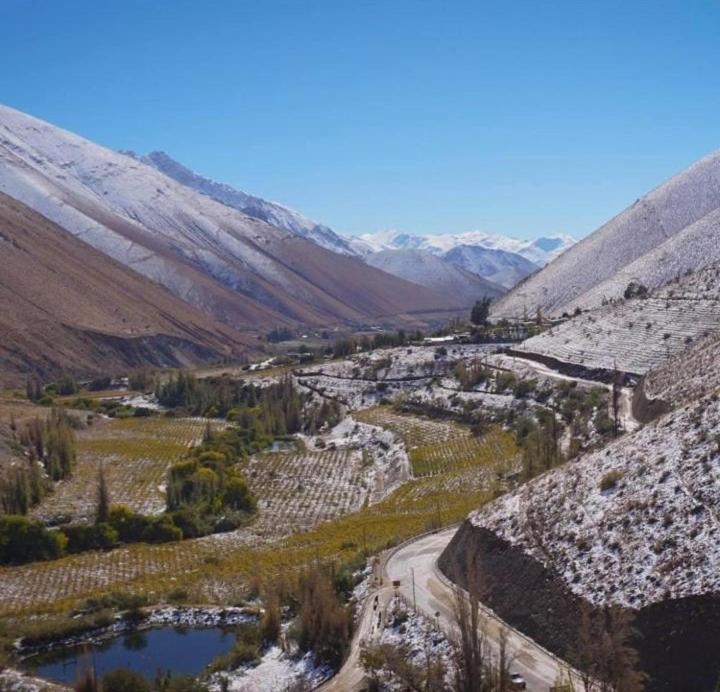 Hotel Faro Del Valle Pisco Elqui Εξωτερικό φωτογραφία